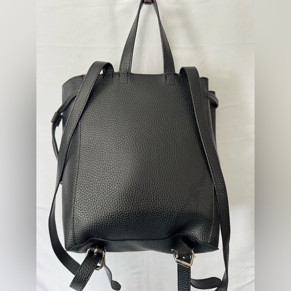 2pc Steve Madden EUC backpack & floral clutch - Picture 4 of 7